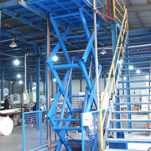 剪（jiǎn）叉式升降貨梯